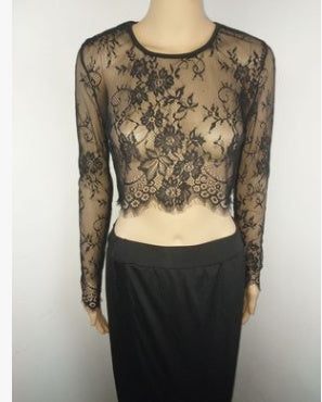 Hot-selling two-piece lace top to increase the split skirt